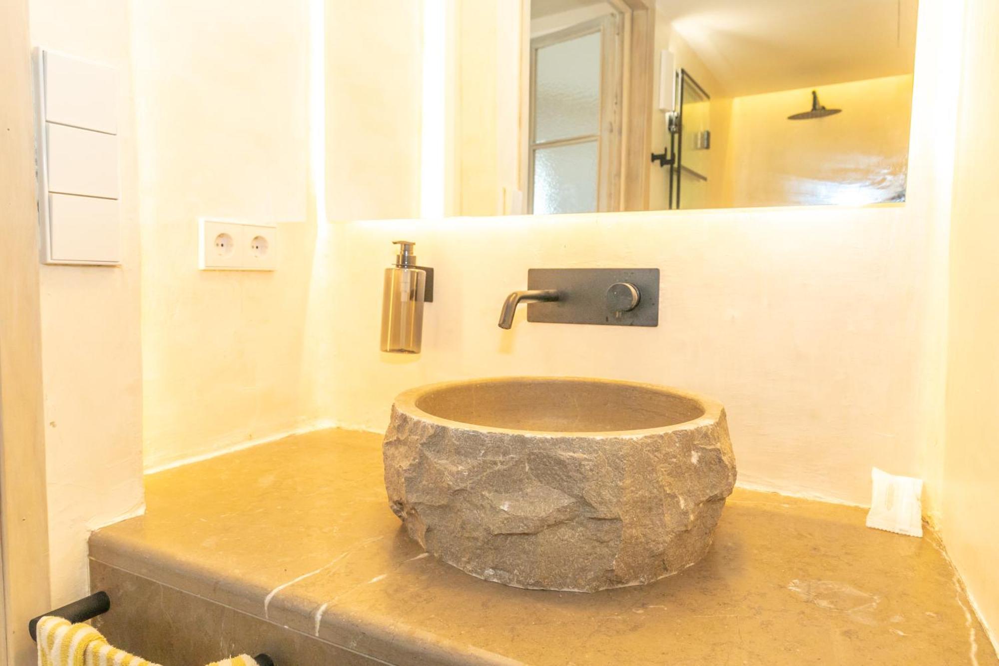 Casa Acua De Aljaranda - De Diseno Casco Hist Leilighet Tarifa Eksteriør bilde